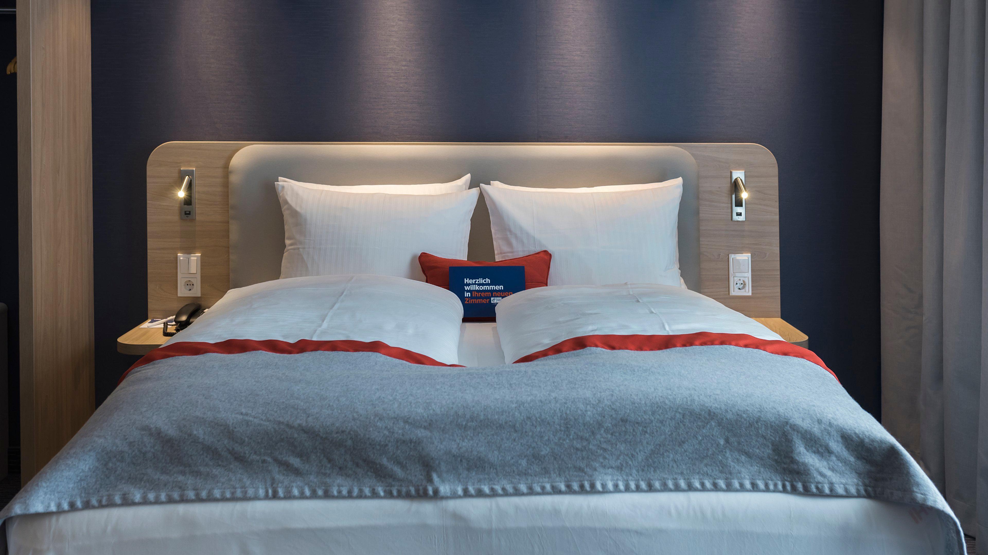 Holiday Inn Express - Wiesbaden By Ihg Экстерьер фото