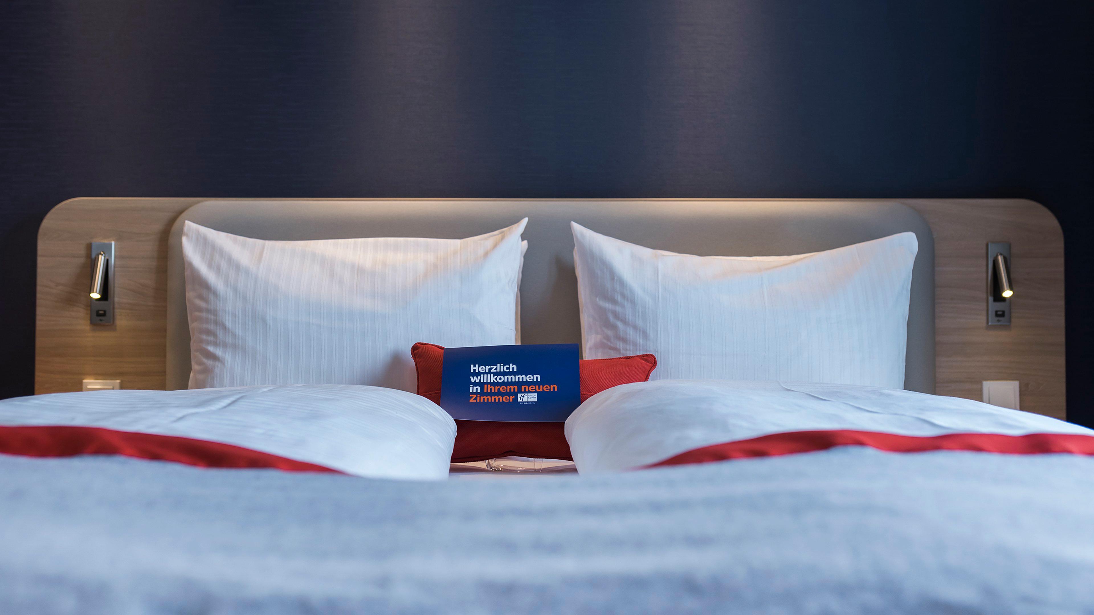 Holiday Inn Express - Wiesbaden By Ihg Экстерьер фото